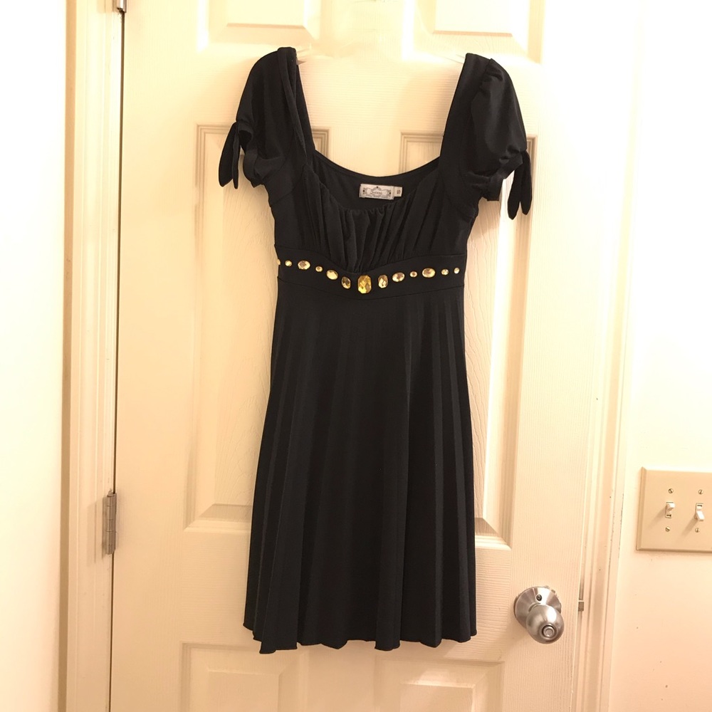Black dress size small for girls